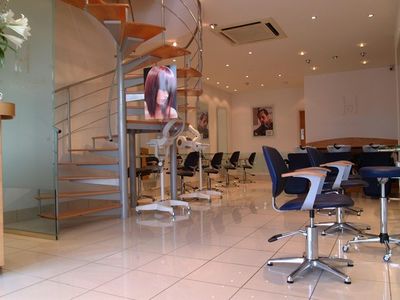 Bradleys Countrywide testimonial image - A. Farag - Hair Oasis, Pitsea 